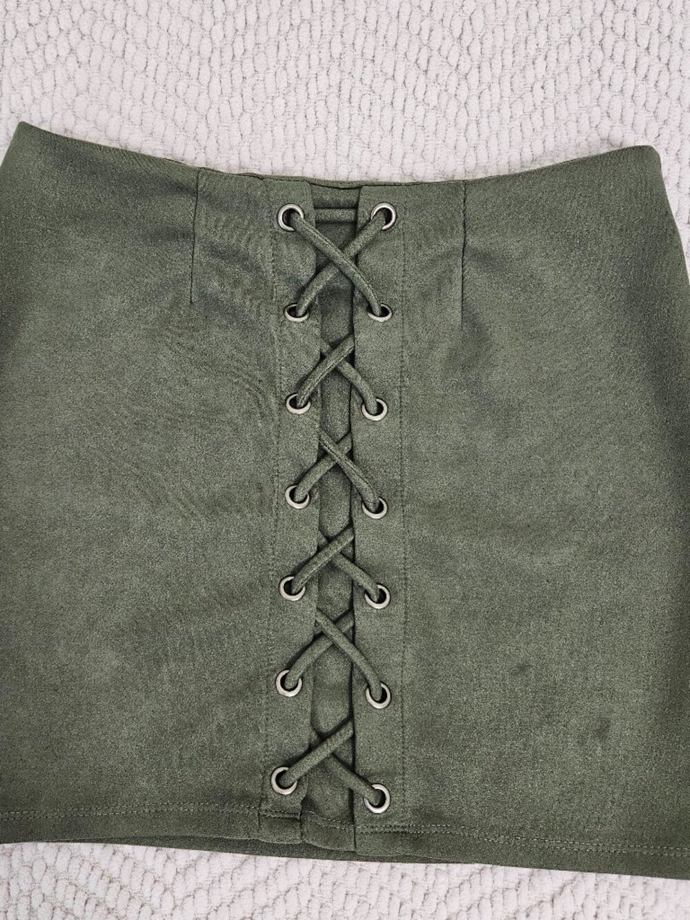 Windsor Women's Olive Faux Suede Lace-Up Mini Skirt Polyester Spandex Size M